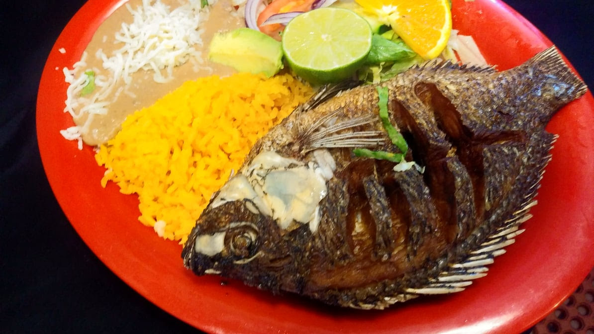 Taqueria Hecho en México by null