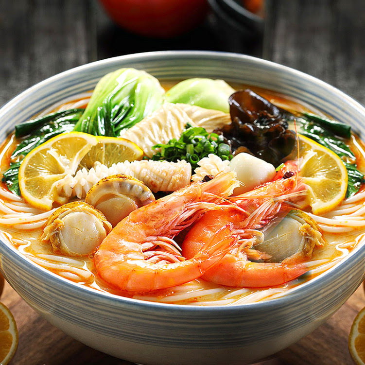 Wen's noodle and Ramen 云南米线和拉面 by null