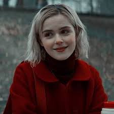 Kiernan shipka straight jpg x Kiernan shipka straight