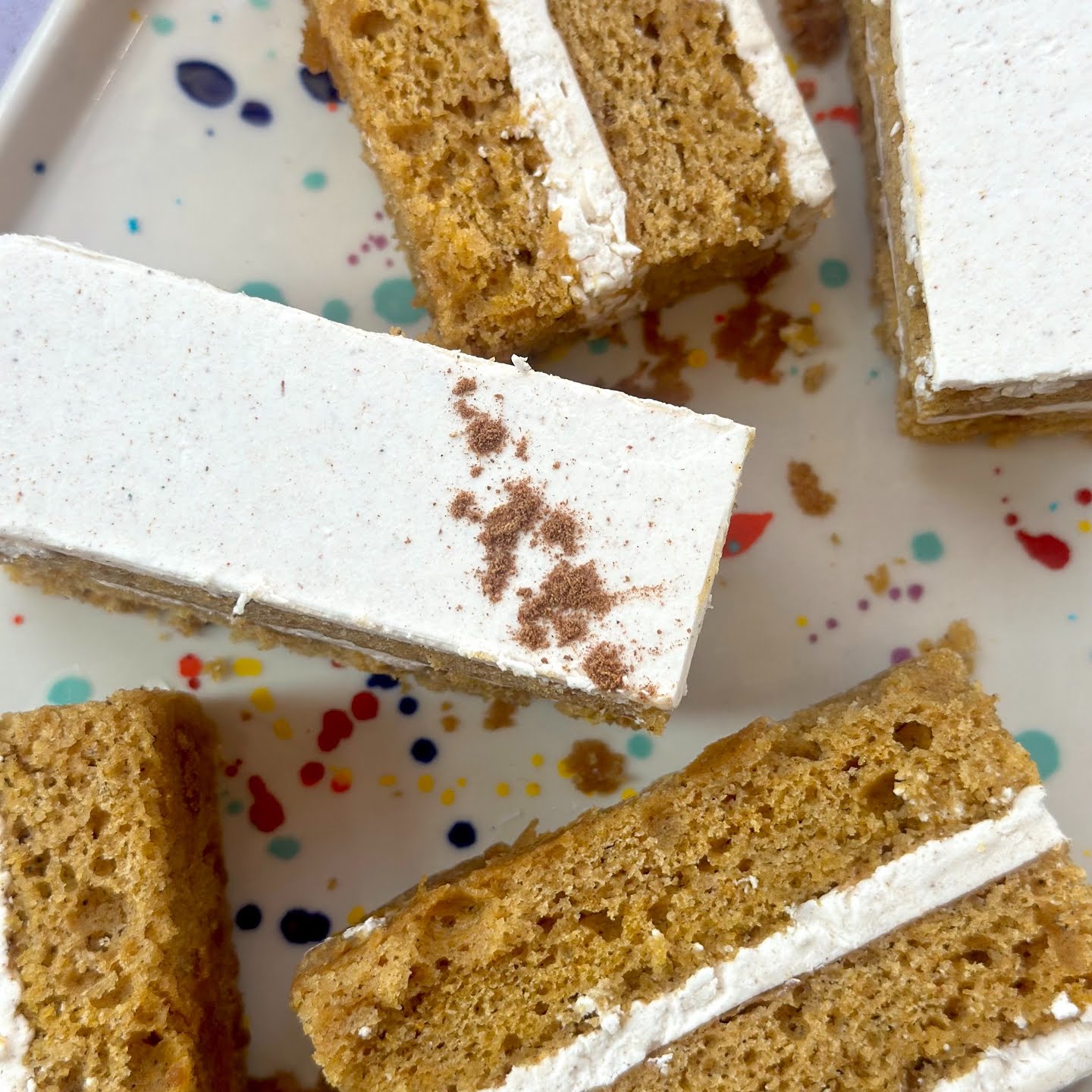 Flouring Cake Shop by null