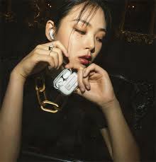 비비 fakenude|인생은 ____ by Naked BiBi 비비 한정판 굿즈 팝업스토어