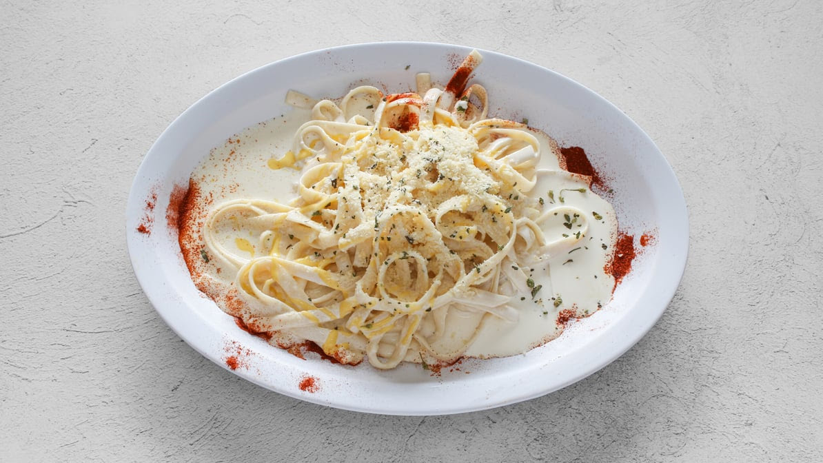 Robert's & Porto's Pizzeria by null