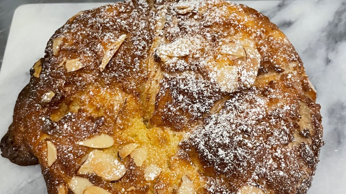 The French Spot by null