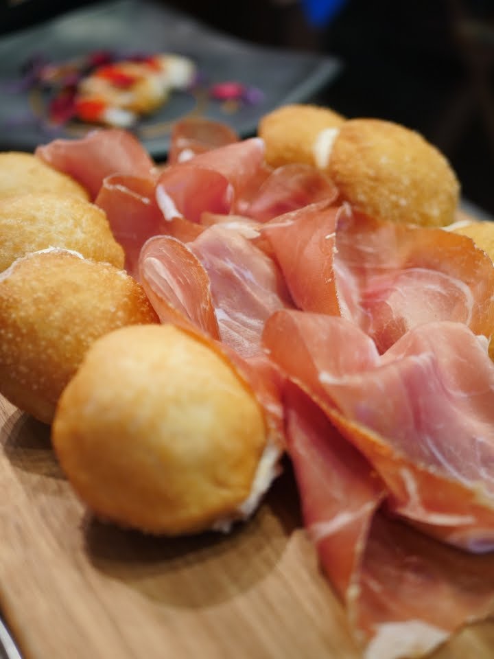 Florence Osteria & Piano Bar by null