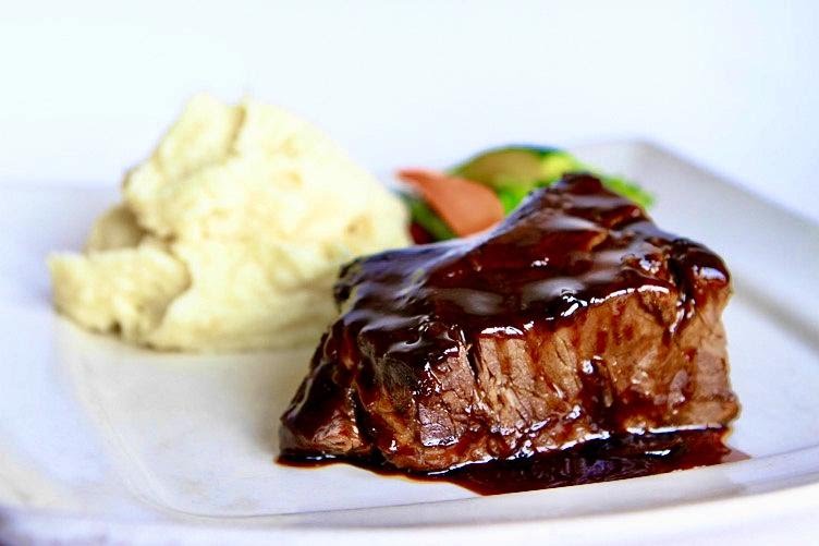 Loft Bistro & Bar by null