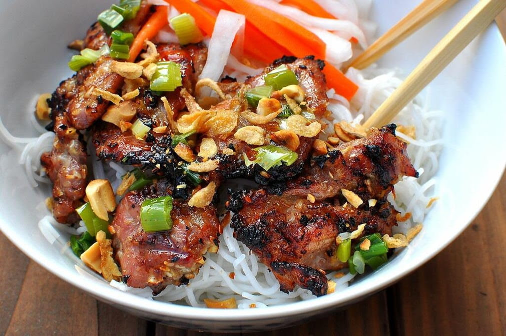Banh Mi Hem by null