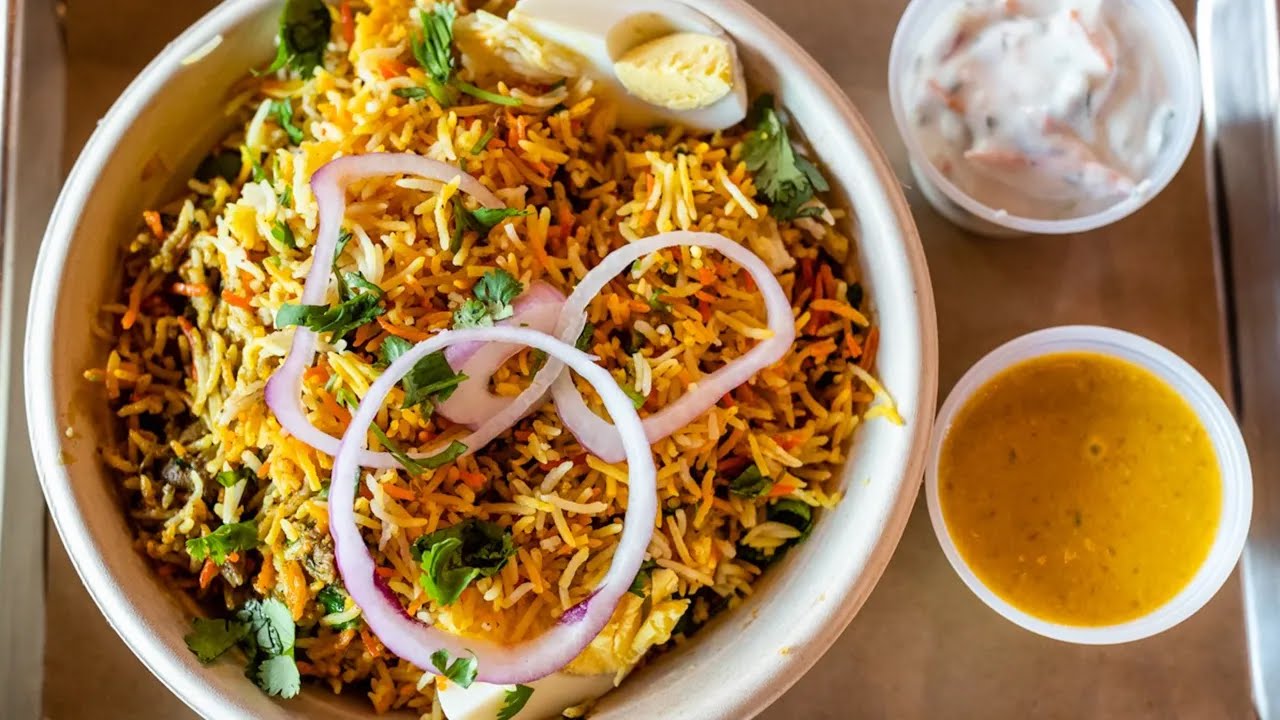 Arbor Walk // Masala Wok Indian + Asian Fare by null