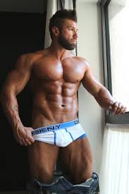 Muscle hunk haydn shows his perfect ripped body jpg x Male bodybuilder