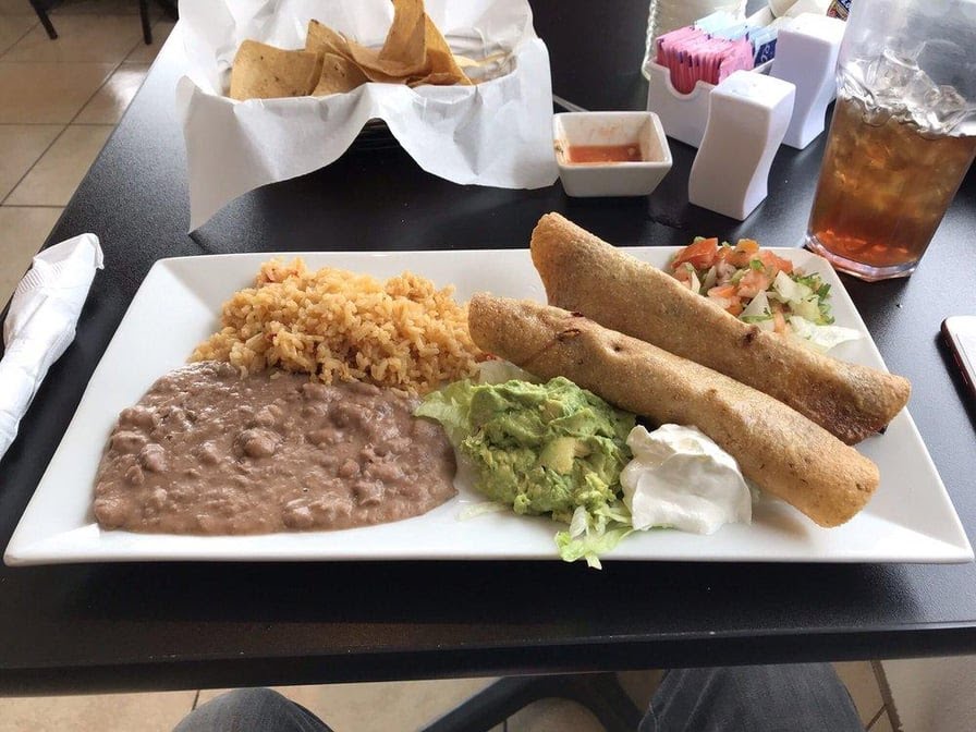 Bambú Mexican Grill by null