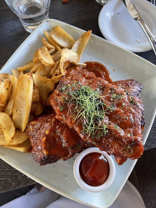 Sundried Tomato Bistro by null