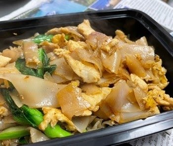 Mee Dee Thai Kitchen by null