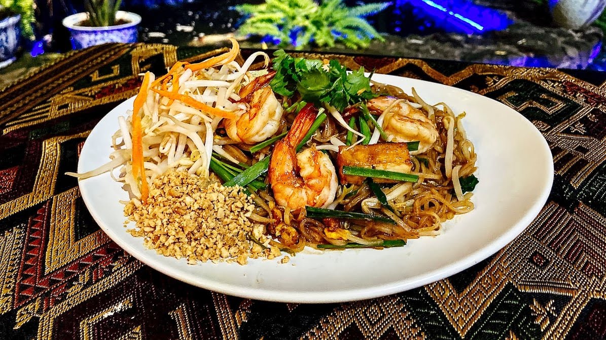 Olay's Thai Lao Cuisine by null