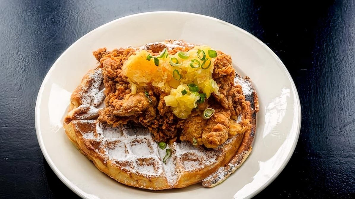 333 Lounge & Restaurant by null