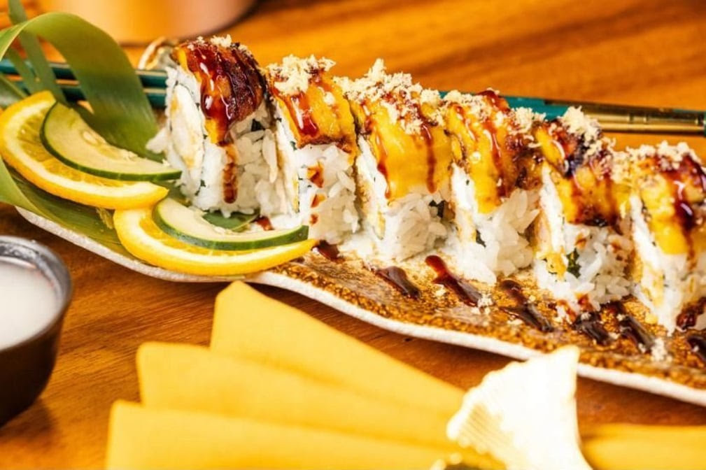 Tanka Modern Asian Cuisine & 川渝印象 by null
