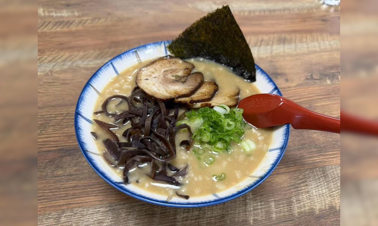 Ramen Kameko by null