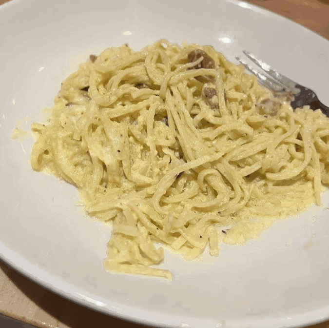 Gussie's Handmade Italian by null