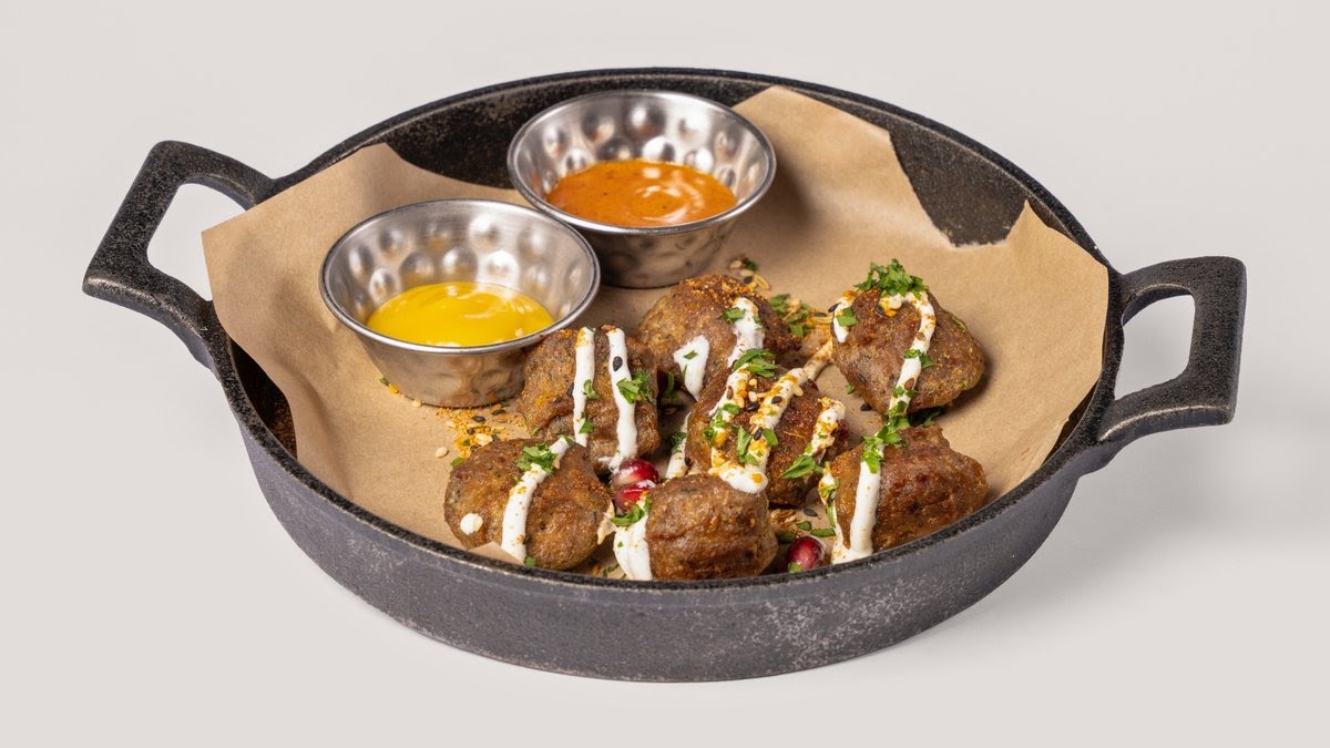 Lamb Street Food by null