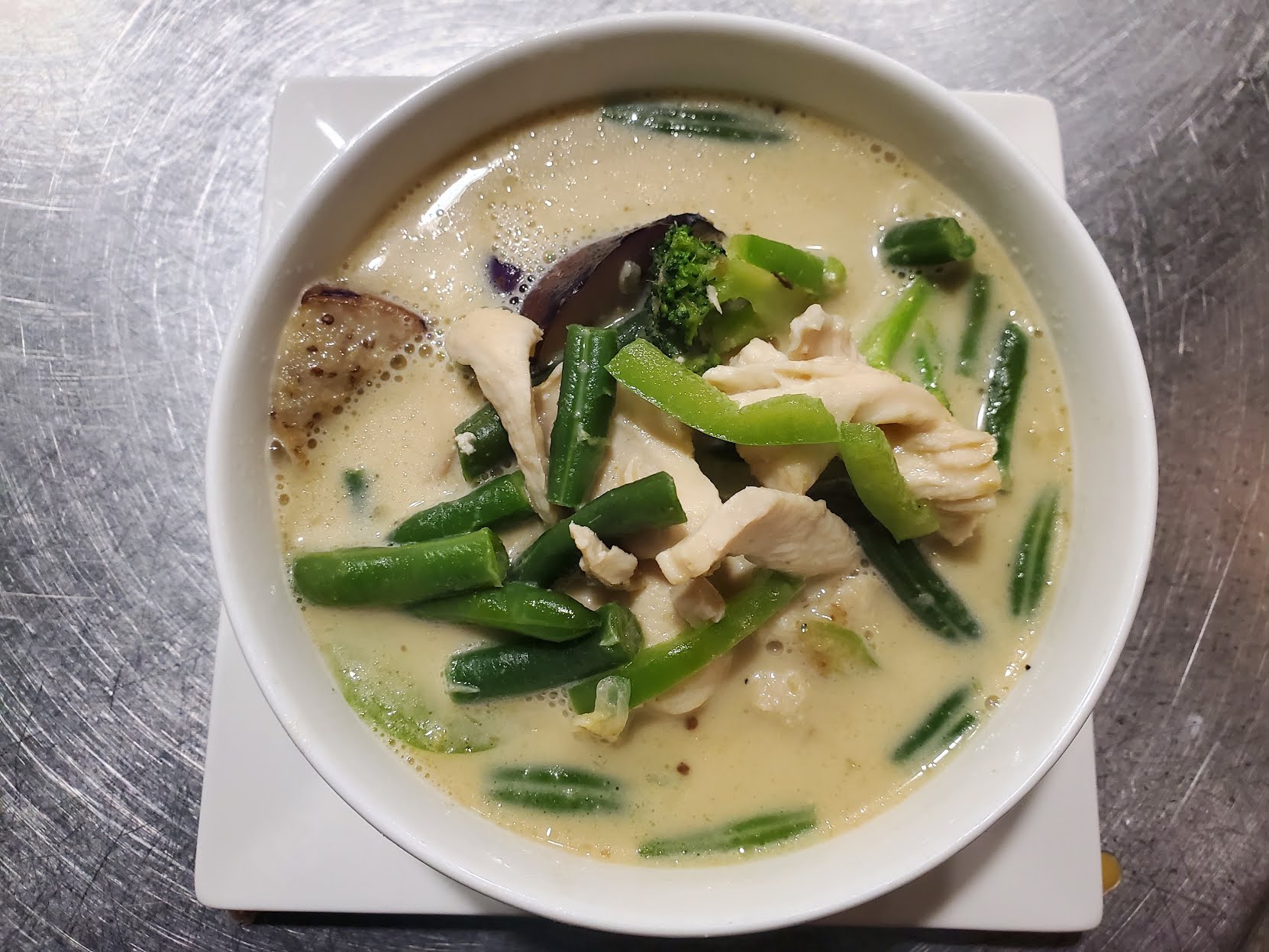 Thai & Noodle Outlet by null