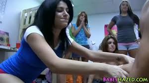College amateur girls eating pussy in dorm room jpg x College girls eating pussy