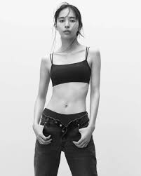 スレンダー|脱げるお姉さんは好きですか？鹿沼憂妃【スレンダーボディを作る夜の掟】 | CLASSY.[クラッシィ]