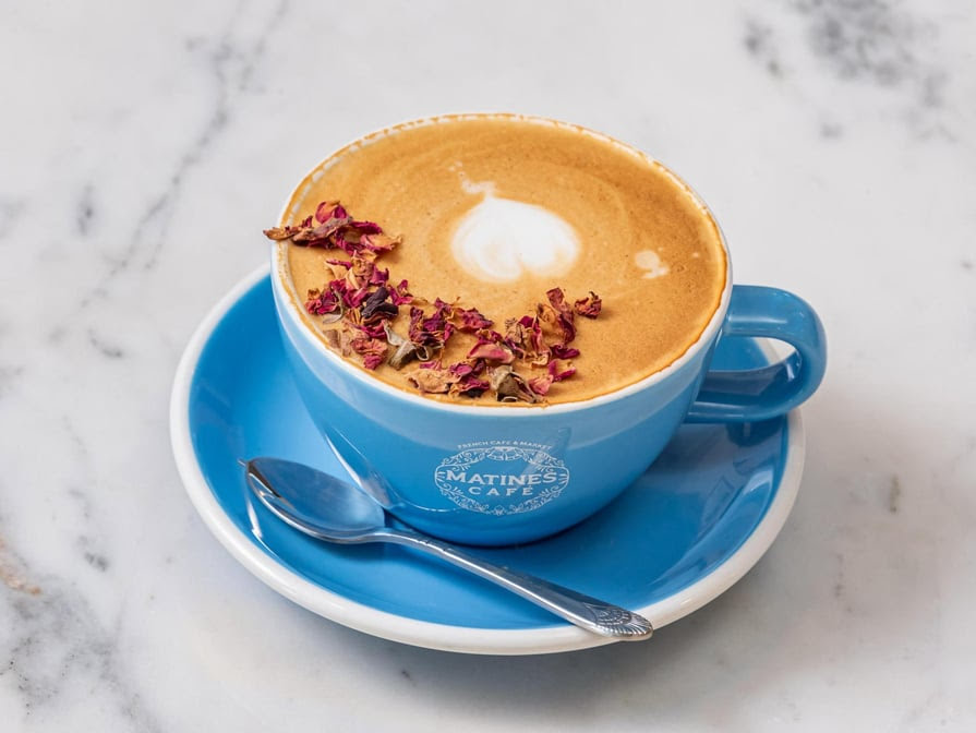 Matines Café by null