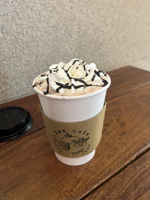 New Bee Cafe by null