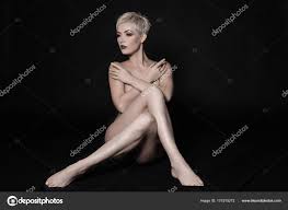 sexy thigh nude woman|Sexy Naked Legs - 51 photos