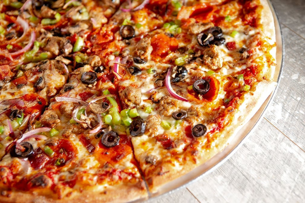 Parry's Pizzeria & Taphouse by null