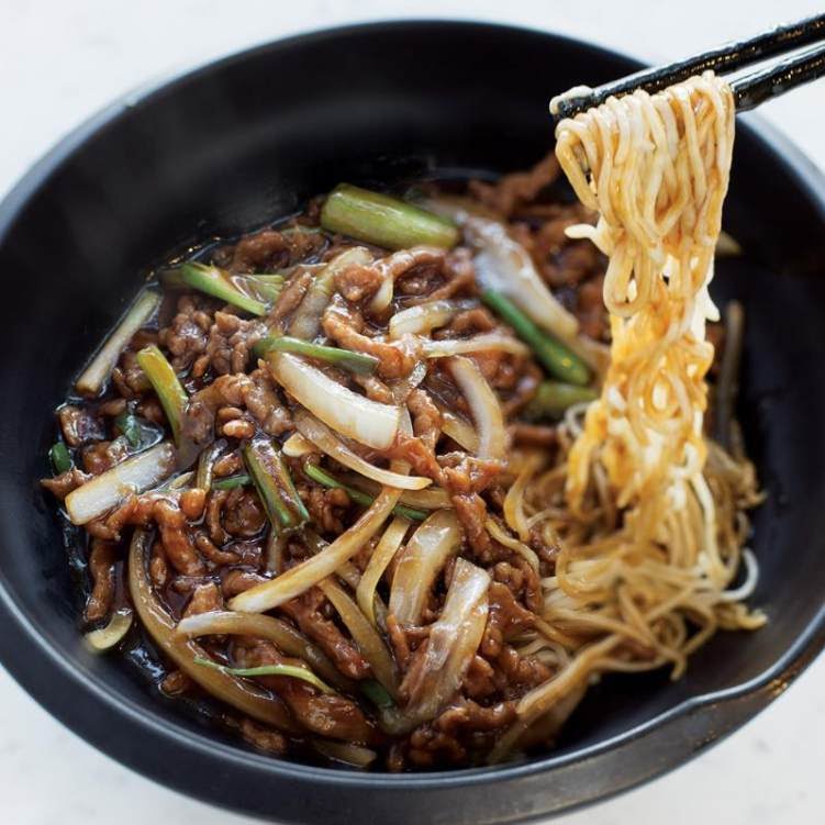 Tasty Noodle House by null