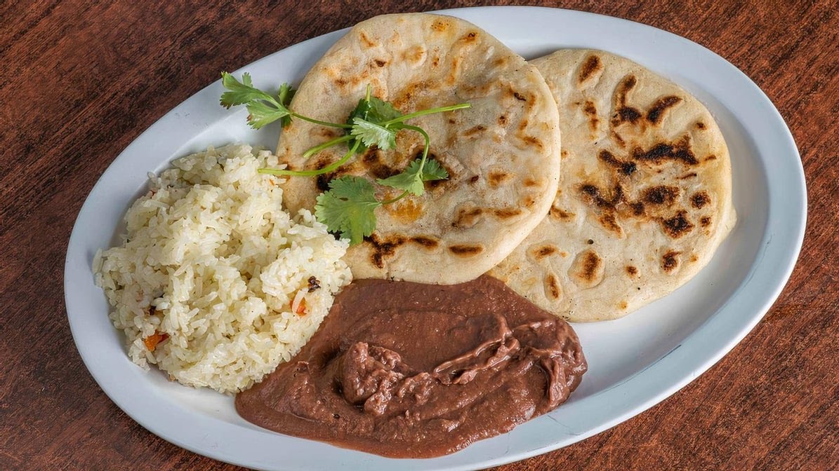 Las Palmas Bakery & Pupusas by null