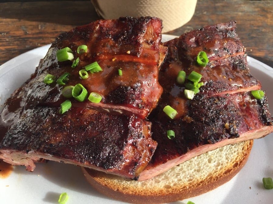 Rollin Smoke Barbeque by null
