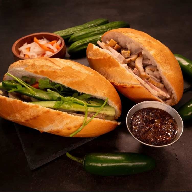 Banh Mi Hoa Phat by null