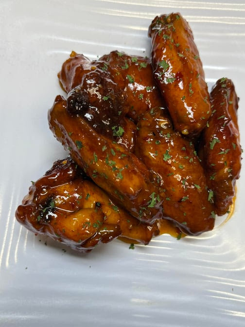 SHANAS CARIBBEAN CAFE by null