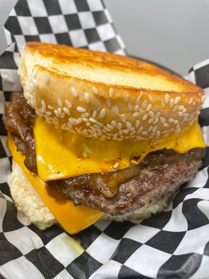 Easy Slider - East Side Ave. by null