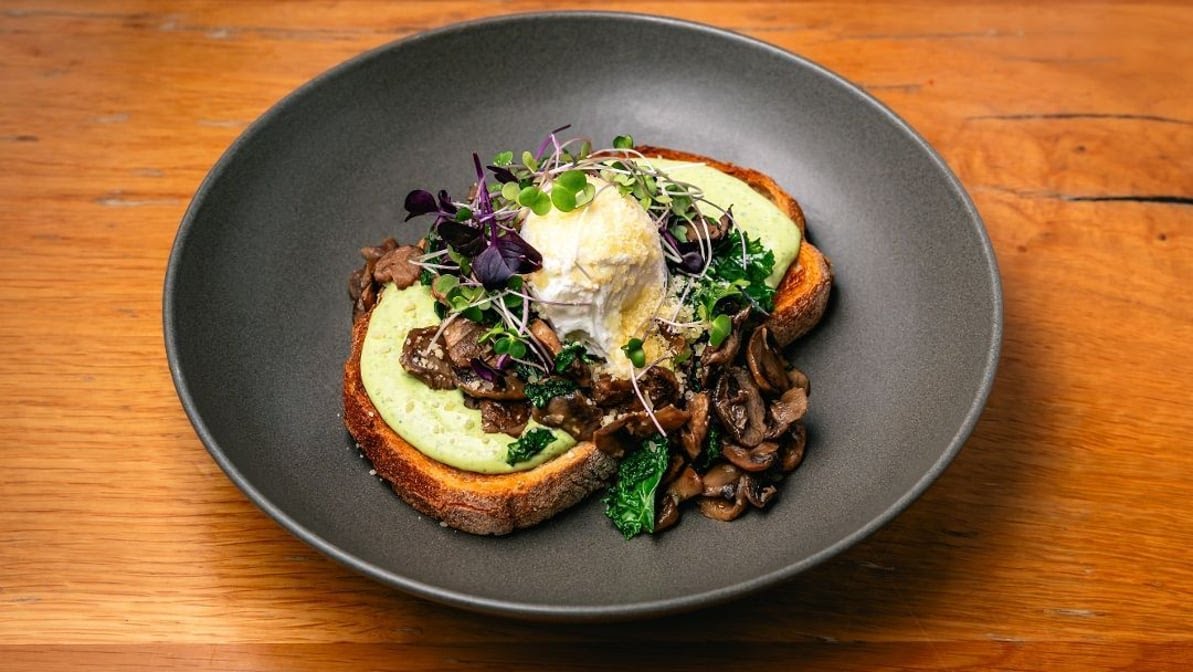 Hole In The Wall - FiDi by null