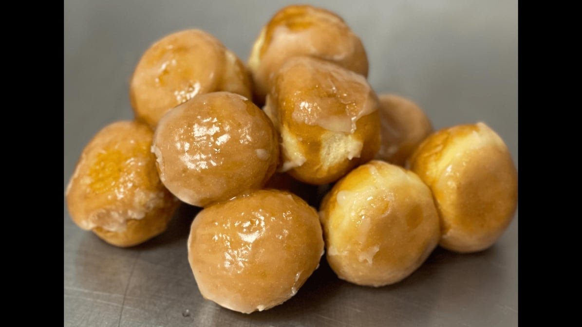 Urban Donut & Coffee by null