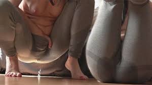 Foot fetish ignore in yoga pants jpg x Leggings feet