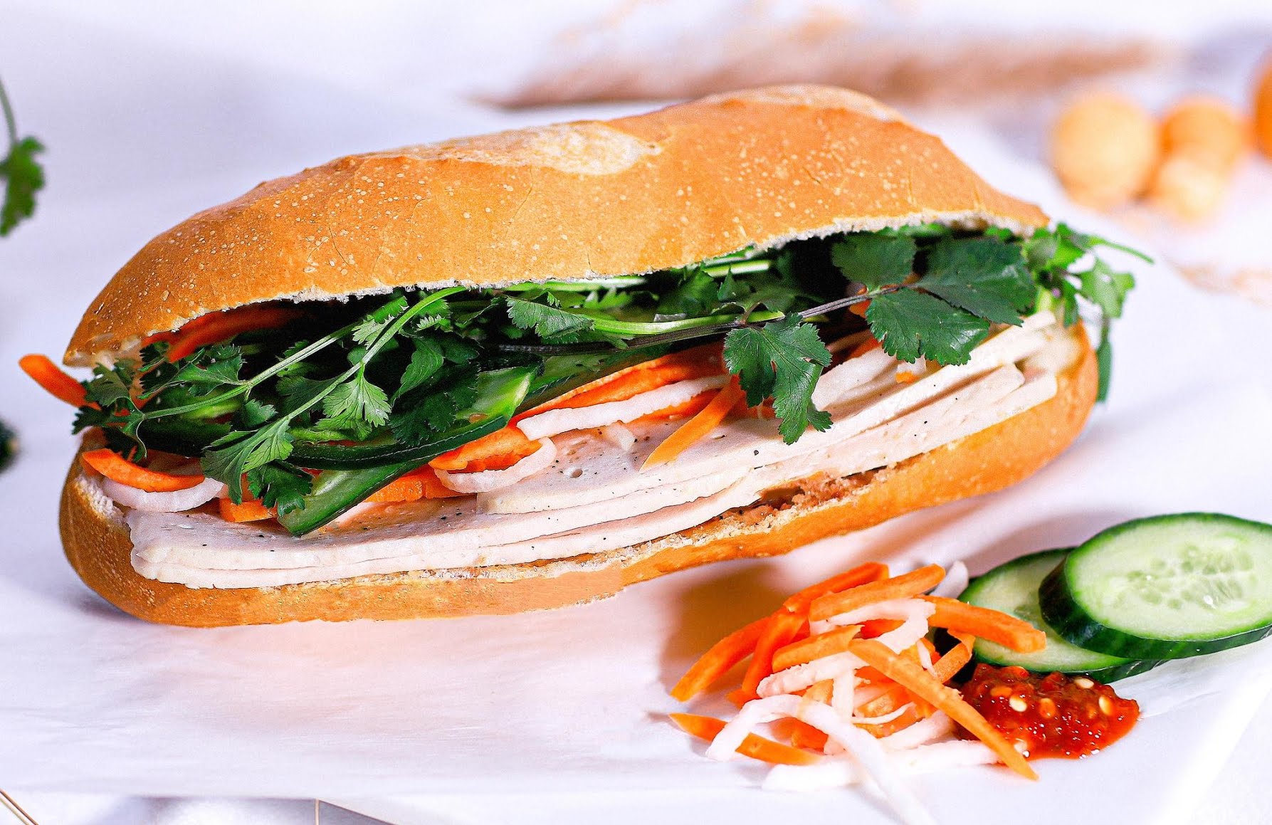 Y-Linh Sandwiches by null