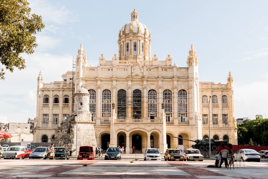 Museo de la Revolución by null