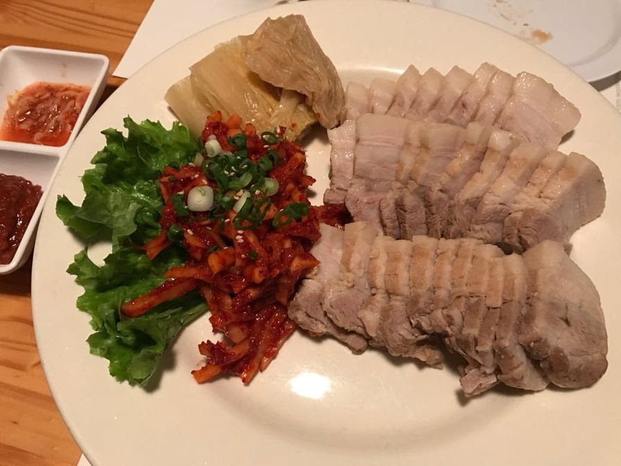 Tin & Pig - Kang Tong by null