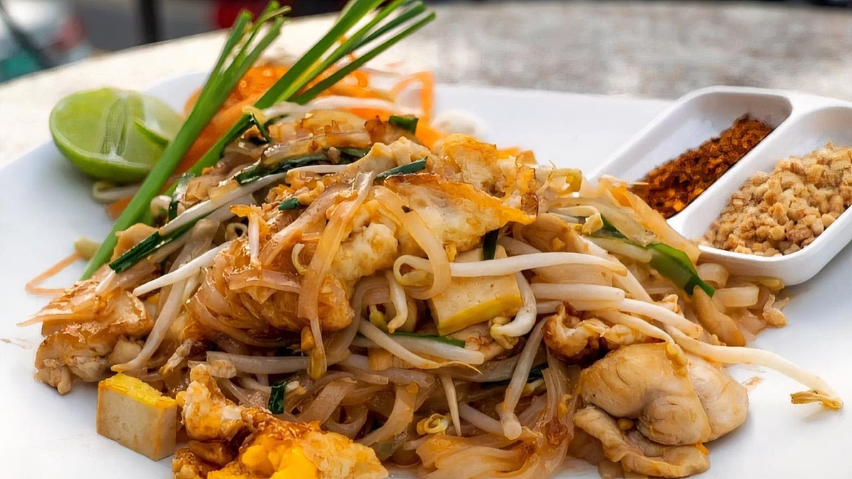 Spicy Thai II and Sushi by null