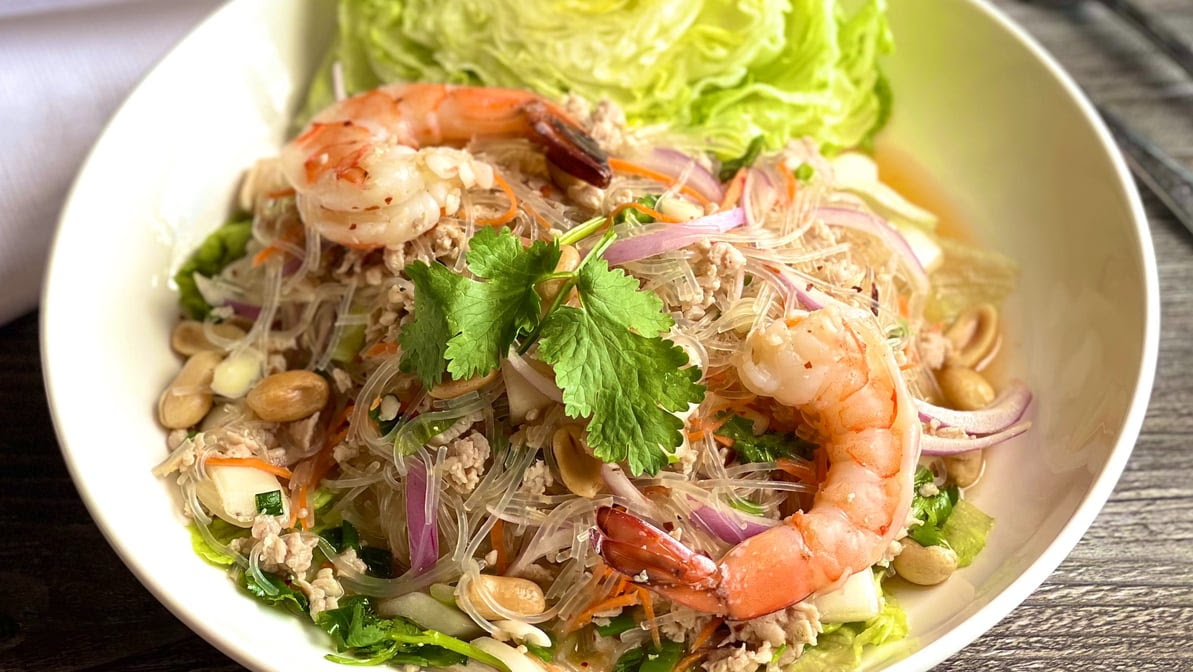 Rosniyom Thai Street Food-Livermore by null