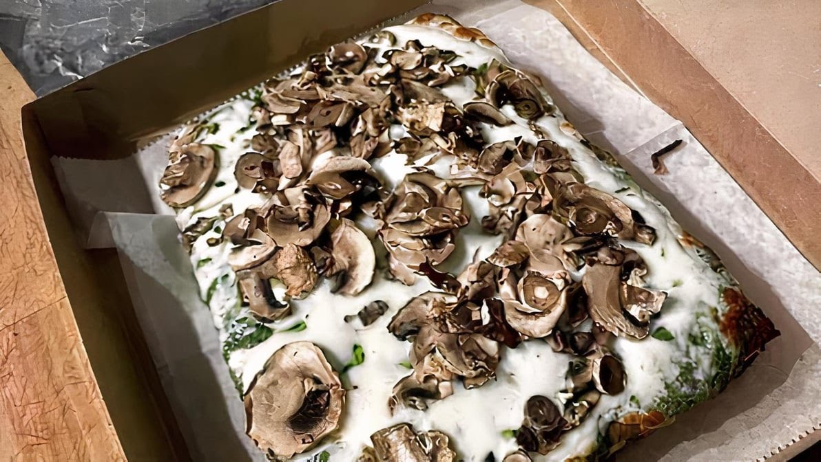 Marcello's Pizza by null