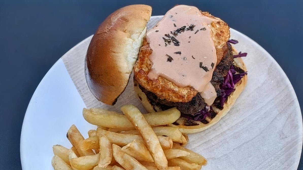 Top Mix Bar & Kitchen by null