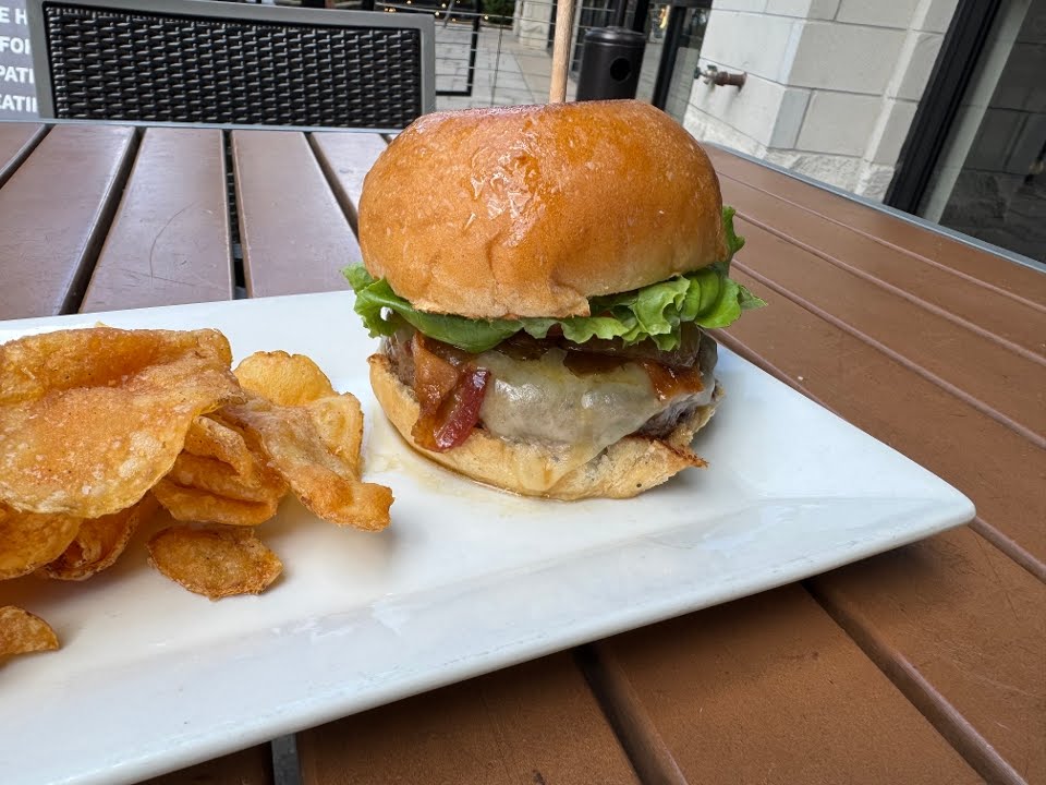 Burger Republic by null