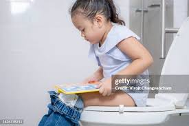 Little girl diarrhea|113 Girls Having Diarrhea Stock Photos, High-Res Pictures, and Images -  Getty Images
