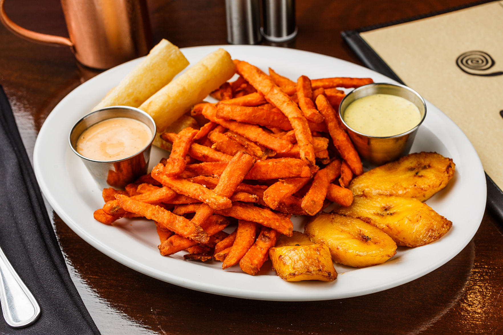 El Mono | Fresh Flavors of Peru by null