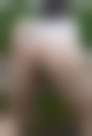 日本人熟女露出無修正画像|ドスケベボディ熟女の野外露出エロ画像！見つかってしまえｗ