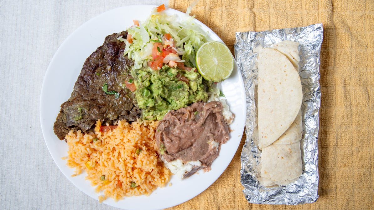 Maria's Kitchen & Bar by null