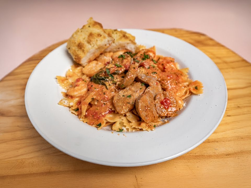 Frank's Pizza & Pasta by null